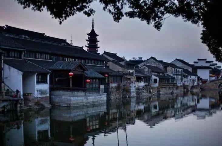 七彩虹推出甲辰智龙龙年限定板卡，现已在电商平台上架