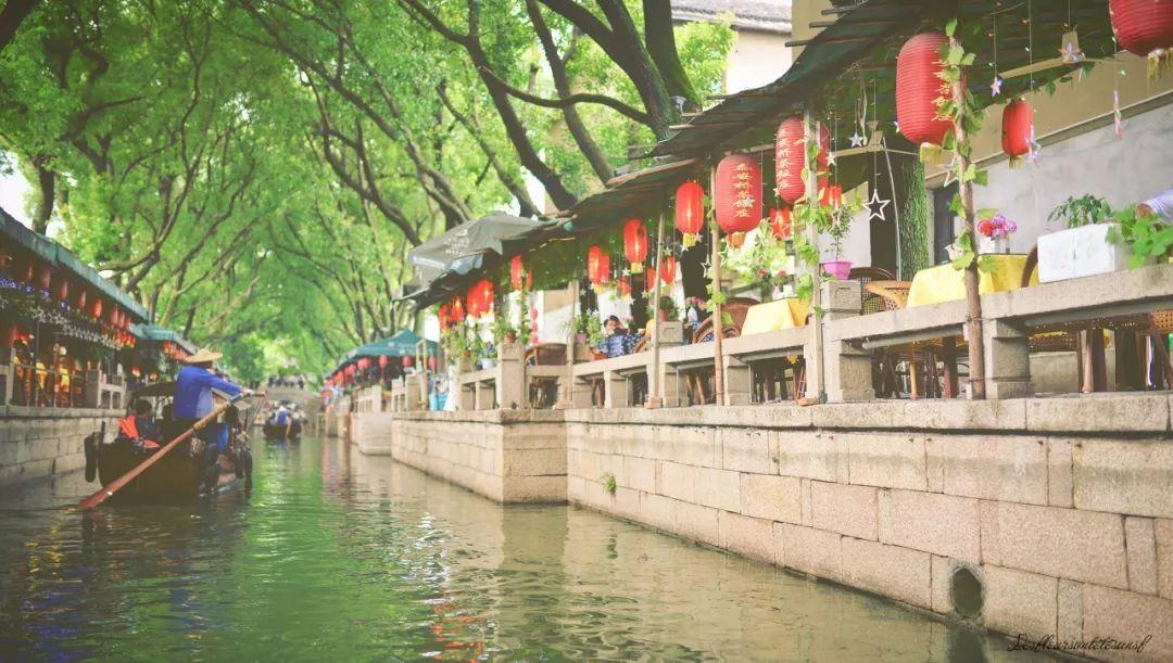 新进展！渝湘高铁重庆至黔江段长途河双线大桥顺利合龙